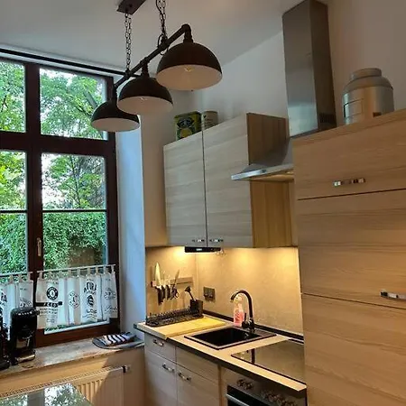 Ruhige Im Fabrikstil In