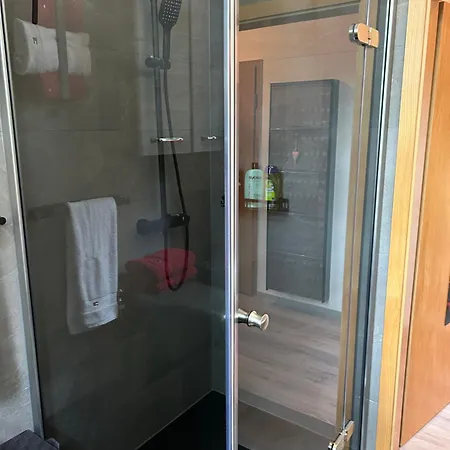 Apartament Ruhige Im Fabrikstil In